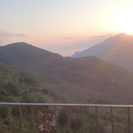 Appartamento "Al Borgo Antico" Aieta Exterior foto